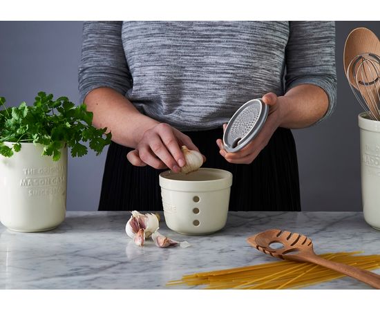 Емкость для хранения чеснока с теркой Innovative Kitchen, Mason Cash, изображение 4